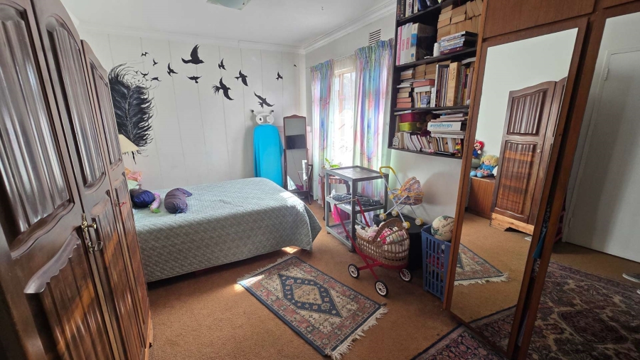 6 Bedroom Property for Sale in Protea Heights Western Cape